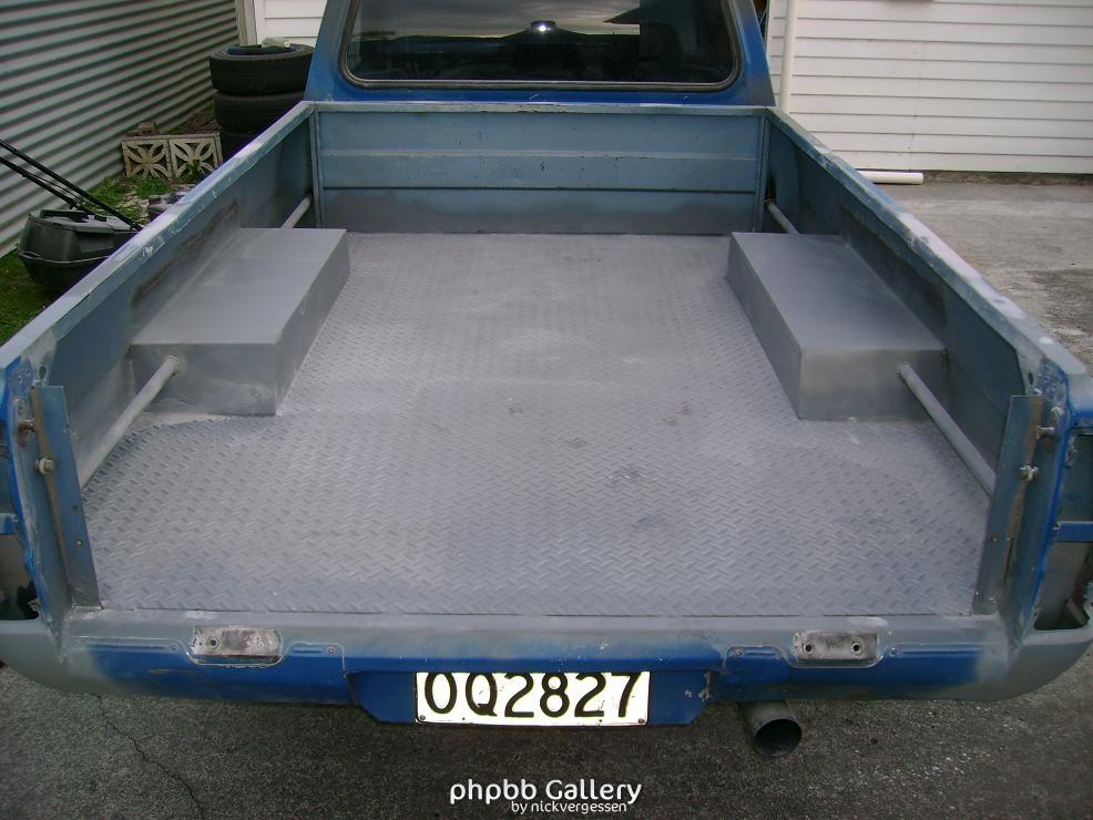83L200